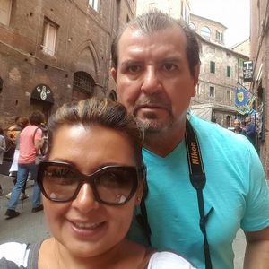 Meet your Posher, Moises